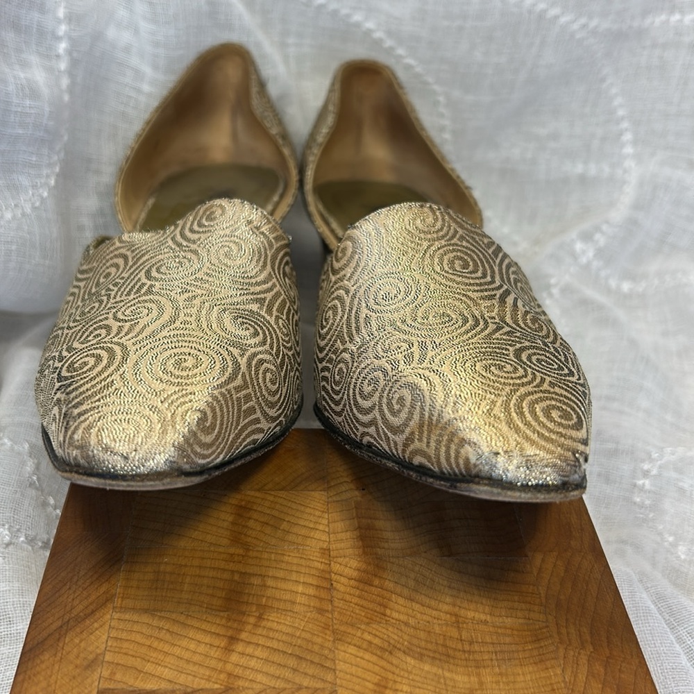 Yves Saint Laurent Women's Gold Swirl Flats - Picture 3 of 13
